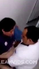 Индийский доктор жестко трахает медбрата — УТЕЧКА ВИДЕО